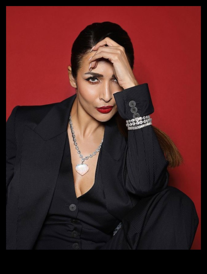 כריזמה שיקית: הפיתוי הבלתי ניתן לעמוד בפניו של תכשיטי אופנה