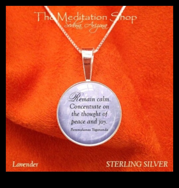 שלווה מפוסלת: מצא שלווה באומנות של השרשראות השלוות שלנו